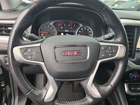 Used 2020 GMC Acadia SLT image 27