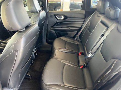 Used 2023 Jeep Compass High Altitude AWD/4WD image 9