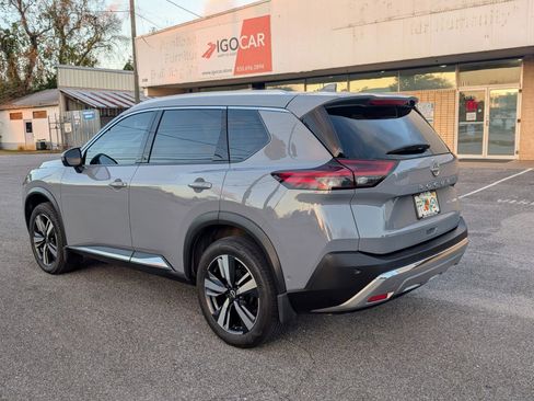 Used 2022 Nissan Rogue Platinum w/ Head-Up Display Package image 5