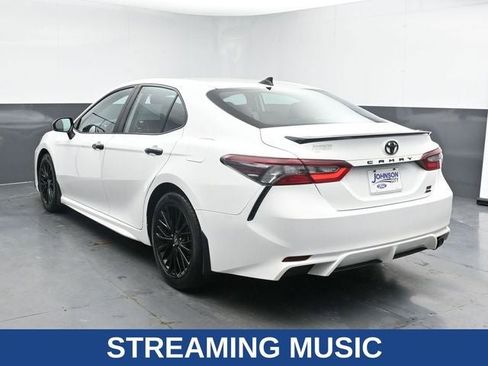 Used 2022 Toyota Camry SE w/ Convenience Package image 8