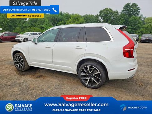 Used 2021 Volvo XC90 T6 Momentum w/ Advanced Package AWD/4WD image 3