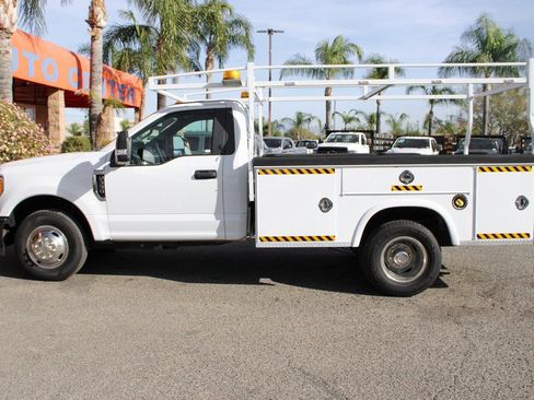 Used 2017 Ford F350 XL w/ Power Equipment Group image 5