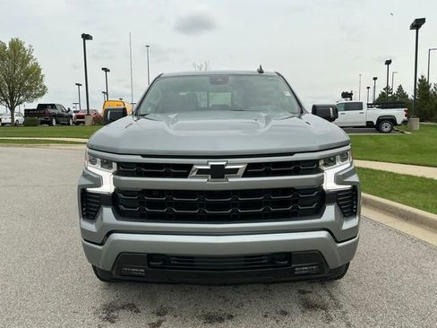 Used 2023 Chevrolet Silverado 1500 RST AWD/4WD image 9