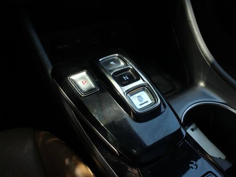 Used 2020 Hyundai Sonata Limited FWD image 35