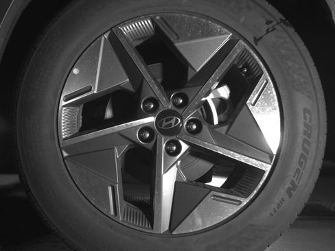 Used 2025 Hyundai Tucson SEL image 14