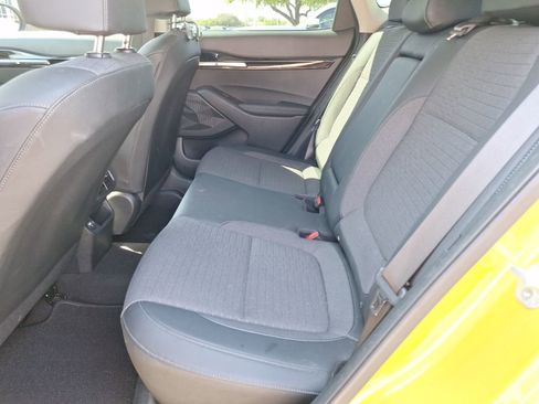 Used 2023 Kia Seltos S image 28