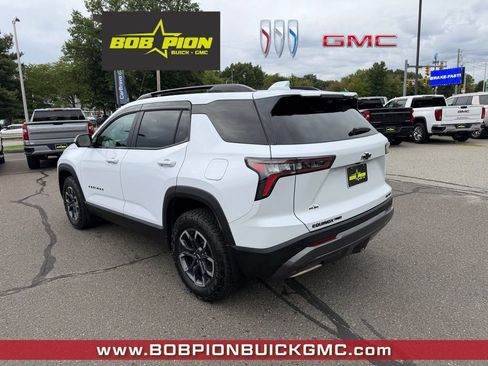 Used 2026 Chevrolet Equinox ACTIV w/ Convenience Package III AWD/4WD image 3