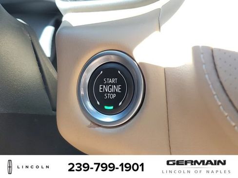 Used 2022 Chevrolet Tahoe Premier image 34