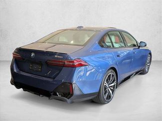 New 2026 BMW 530i xDrive w/ M Sport Package AWD/4WD video 2