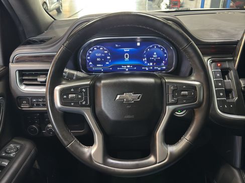 Used 2023 Chevrolet Tahoe Z71 w/ Luxury Package AWD/4WD image 25