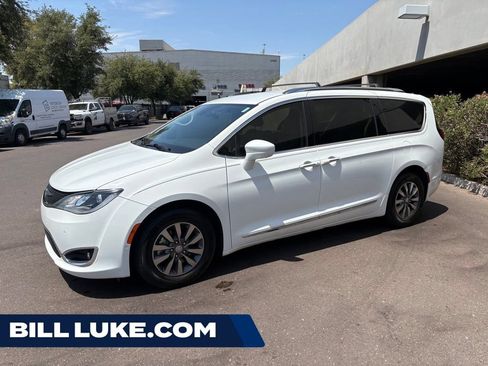 Used 2020 Chrysler Pacifica Touring-L Plus w/ Advanced Safetytec Group FWD image 1