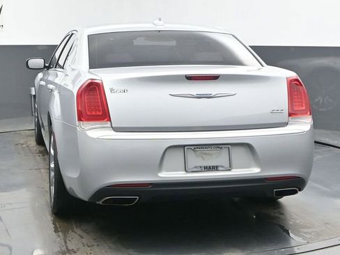Used 2020 Chrysler 300 Touring L w/ Quick Order Package 2EF image 33