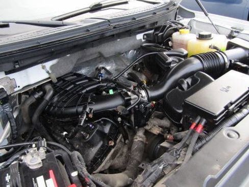 Used 2014 Ford F150 XLT image 15