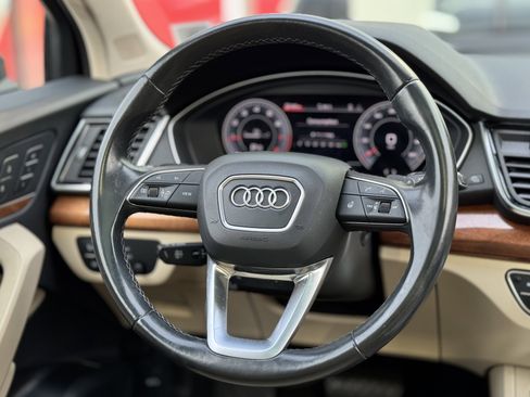 Certified 2022 Audi Q5 2.0T Premium Plus w/ Premium Plus Package image 11