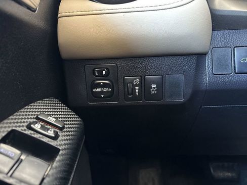 Used 2015 Toyota RAV4 XLE image 17