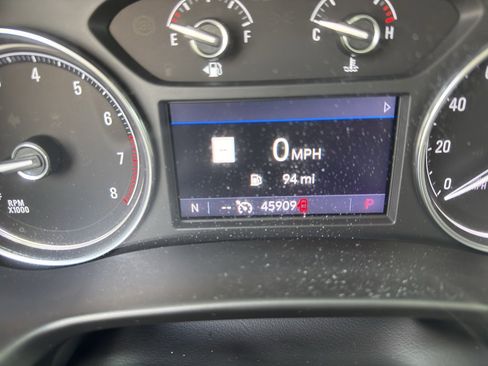 Used 2020 Buick Enclave Premium w/ Sun and Sites Package image 15