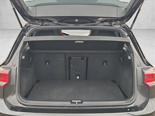 Used 2024 Volkswagen GTI S FWD image 6