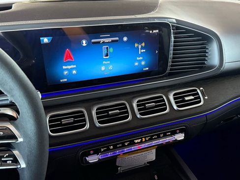 New 2026 Mercedes-Benz GLE 63 AMG S image 21