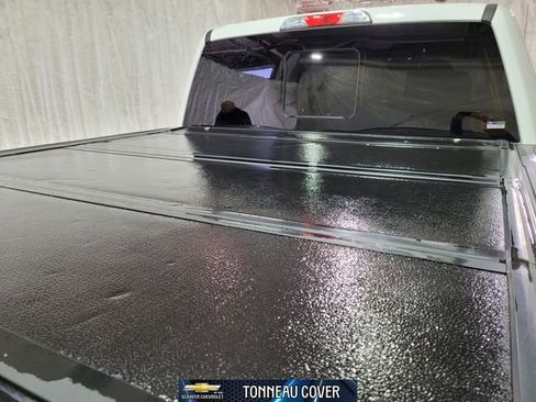 Used 2017 Ford F150 Lariat image 31