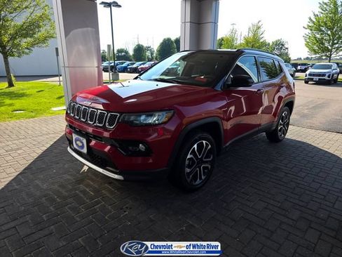 Used 2023 Jeep Compass Limited AWD/4WD image 1
