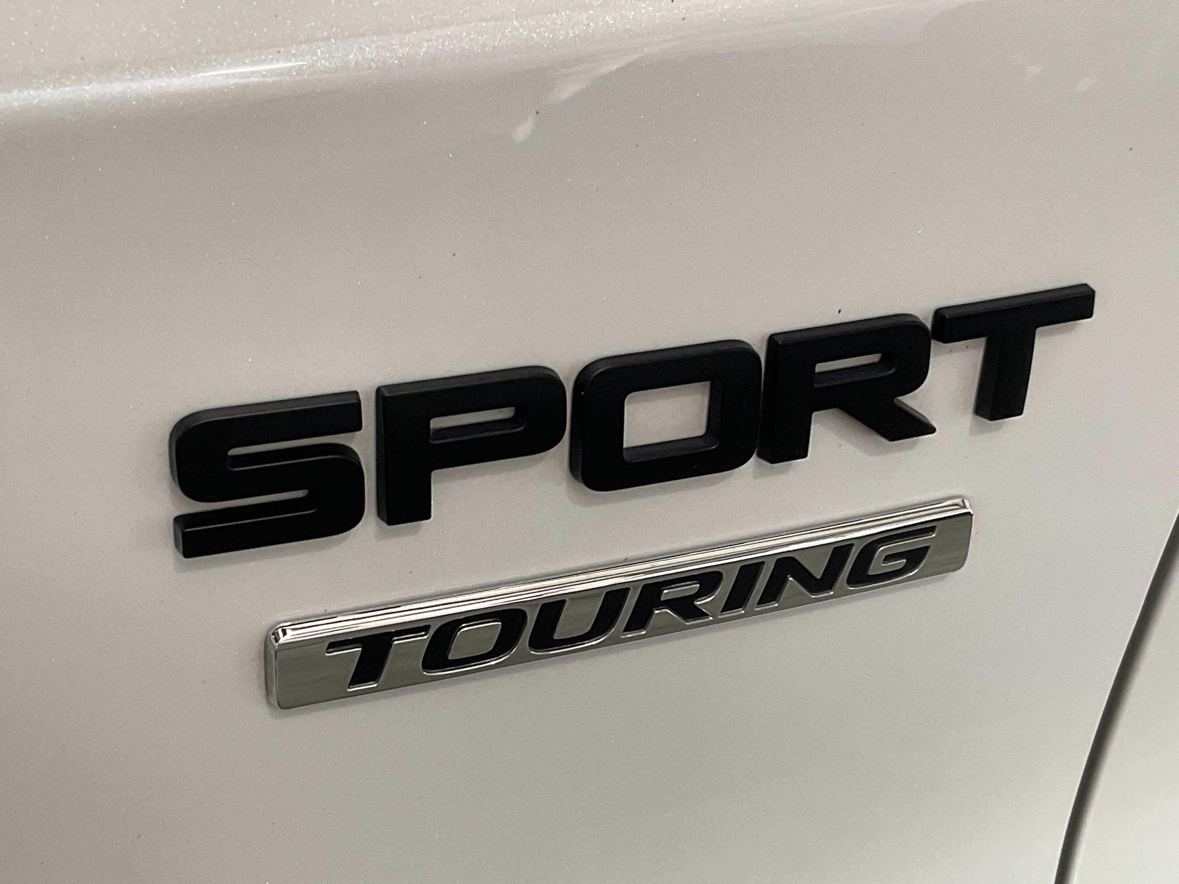 Used 2023 Honda CR-V Sport Touring image 8