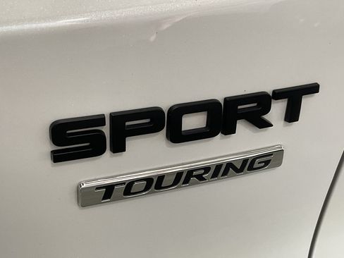 Used 2023 Honda CR-V Sport Touring image 8