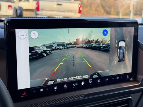 Used 2025 Ford Bronco Sport Outer Banks w/ Outer Banks Tech Package+ image 10