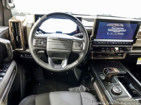 New 2025 GMC Hummer EV 2X image 11