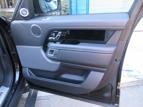 Used 2021 Land Rover Range Rover P525 Westminster Edition LWB AWD/4WD image 22