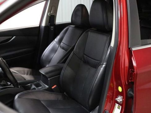 Certified 2022 Nissan Rogue Sport SL image 9