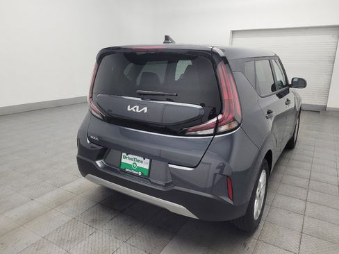 Used 2025 Kia Soul LX w/ LX Technology Package image 9