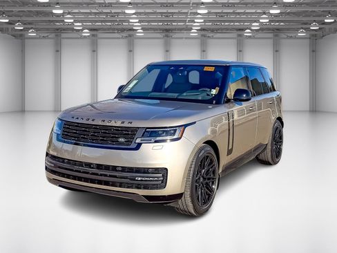 New 2025 Land Rover Range Rover SE image 1