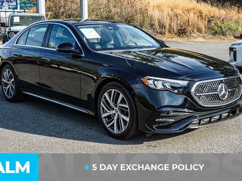 Used 2025 Mercedes-Benz E 350 Sedan w/ Winter Package image 4