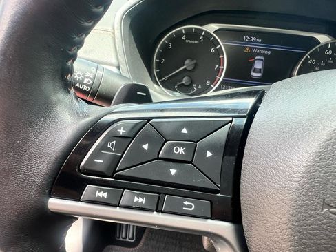 Used 2019 Nissan Altima 2.5 SR w/ SR Premium Package FWD image 10