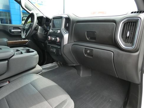 Certified 2022 GMC Sierra 1500 Elevation w/ X31 Off-Road Package AWD/4WD image 15