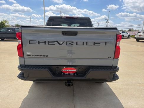 Used 2024 Chevrolet Silverado 1500 LT Trail Boss w/ Protection Package AWD/4WD image 6