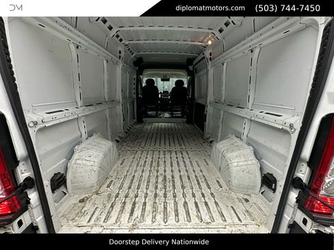 Used 2023 RAM ProMaster 2500 image 30