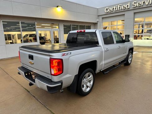 Used 2017 Chevrolet Silverado 1500 LTZ Z71 w/ LTZ Plus Package image 12