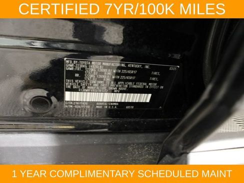 Used 2025 Toyota RAV4 XLE AWD/4WD image 26