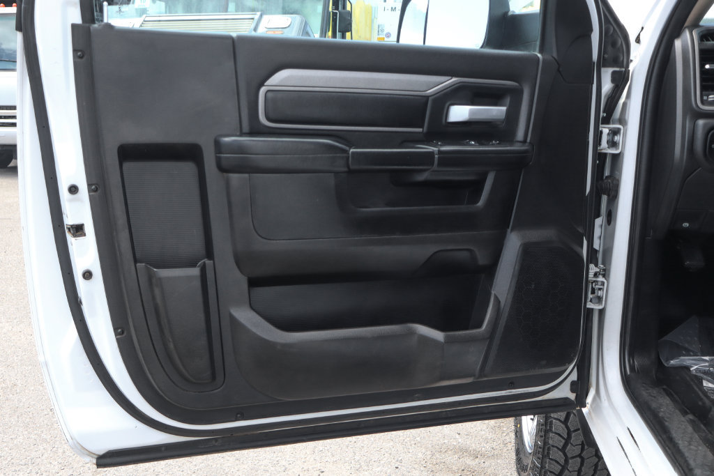 Used 2019 RAM 3500 Tradesman AWD/4WD image 18