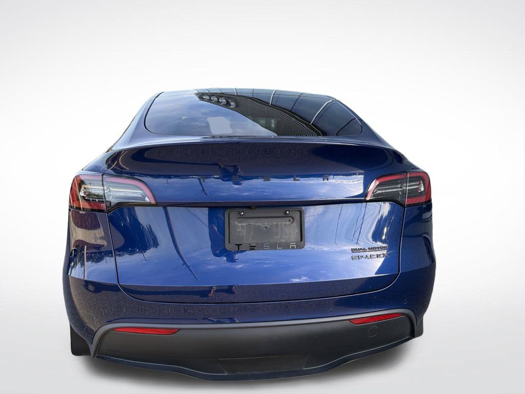 Used 2022 Tesla Model Y Long Range AWD/4WD image 6