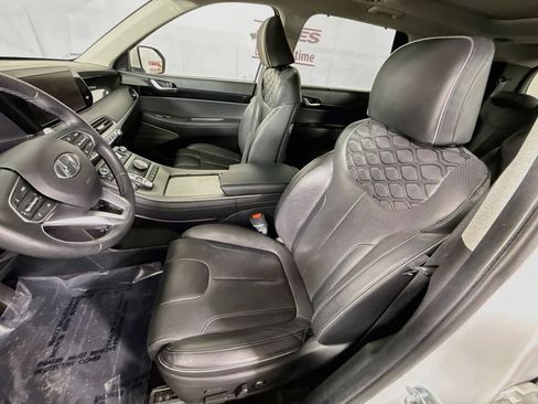 Used 2022 Hyundai Palisade Limited w/ Cargo Package FWD image 26