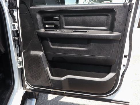 Used 2022 RAM 3500 Tradesman w/ Chrome Appearance Group AWD/4WD image 46