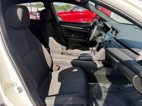 Used 2019 Honda Civic Sport image 22