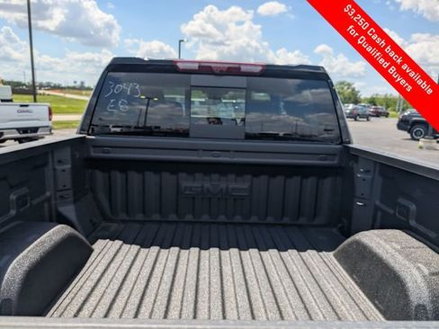 New 2026 GMC Sierra 1500 Denali AWD/4WD image 10