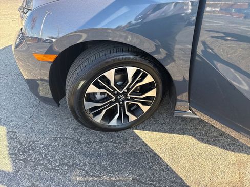 Used 2025 Honda Odyssey Elite image 27