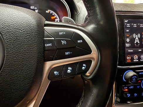 Used 2020 Jeep Grand Cherokee Summit w/ Platinum Series Group AWD/4WD image 14