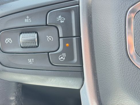 Used 2021 GMC Yukon XL SLT w/ Rear Media and Nav Package RWD image 20