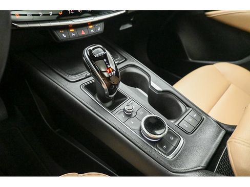 Certified 2024 Cadillac XT4 Luxury w/ Cold Weather Package image 14