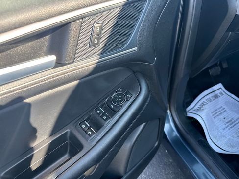 Used 2024 Ford Edge SEL w/ Convenience Package image 28